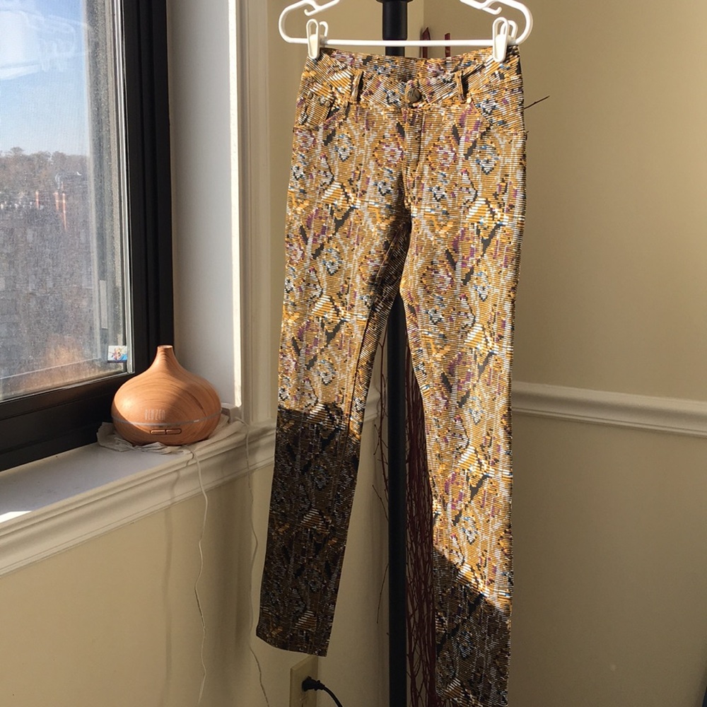 Snakeskin tribal yellow tan stripe jeggings - Picture 2 of 3